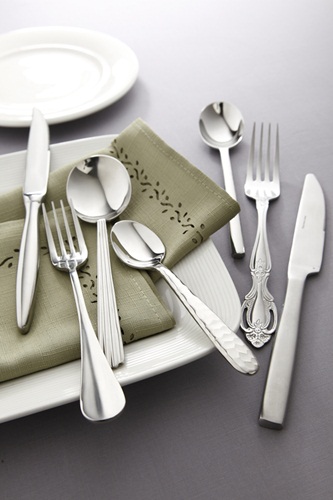 塑化劑讓食品安全拉警報，不僅食物出問題，就連用來盛